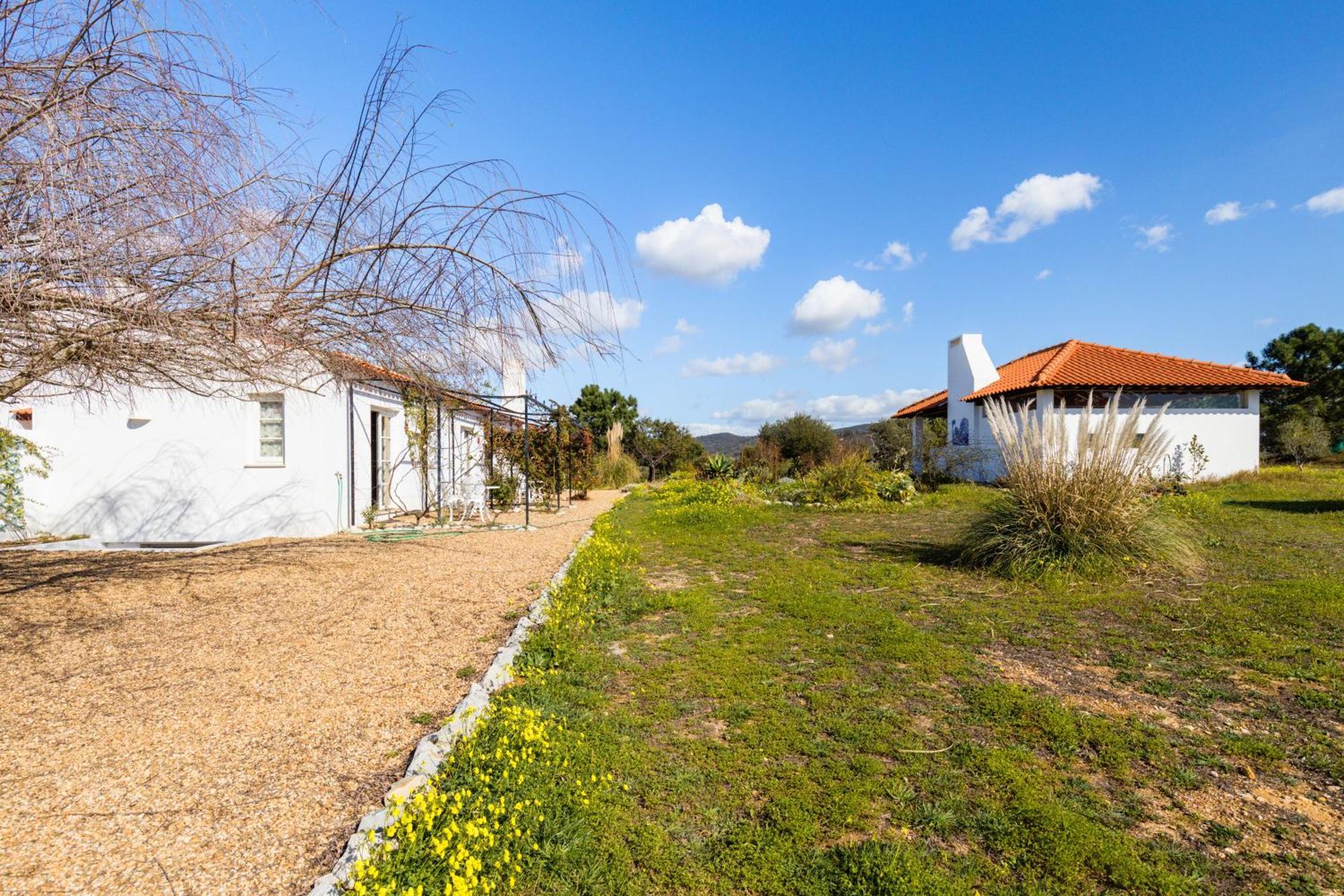 Gotas De Luar Turismo Rural Guest House Vila Nova de Milfontes Exterior photo